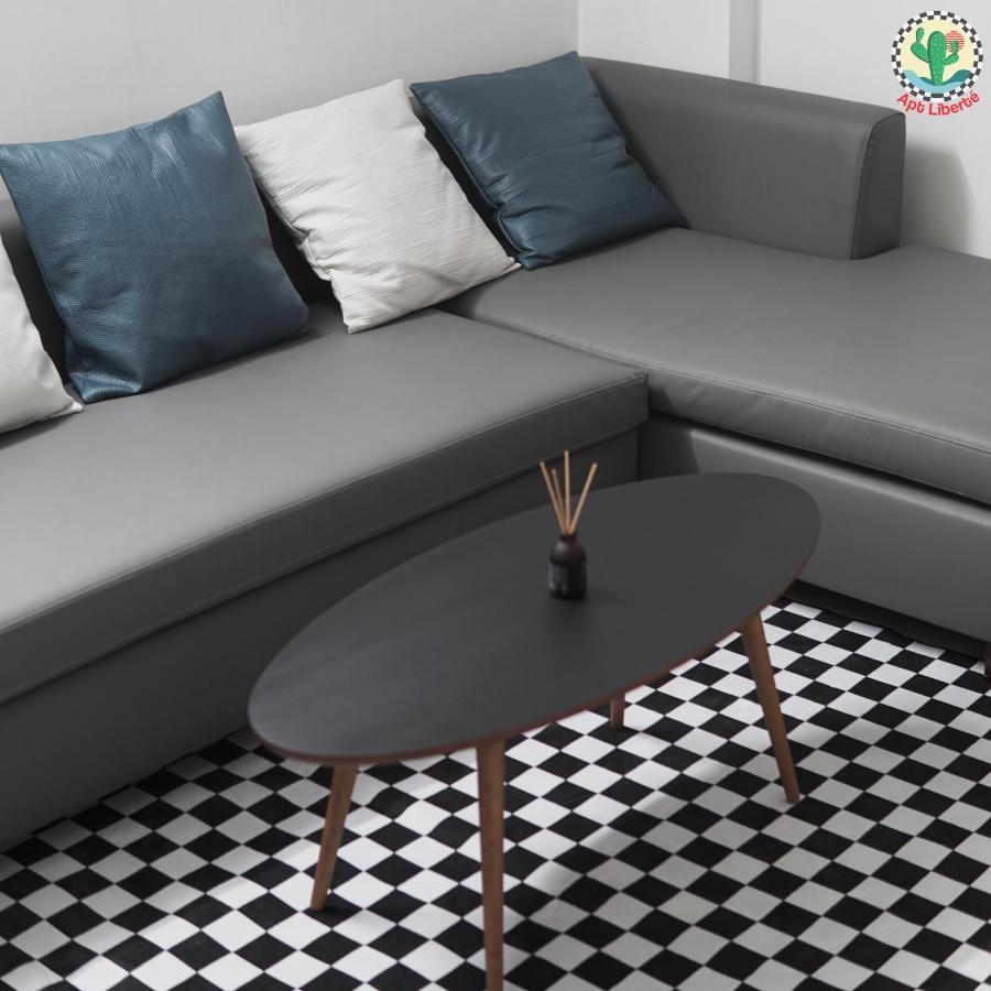 Apartment In District 1 - Apt Liberte Ho Şi Min Dış mekan fotoğraf