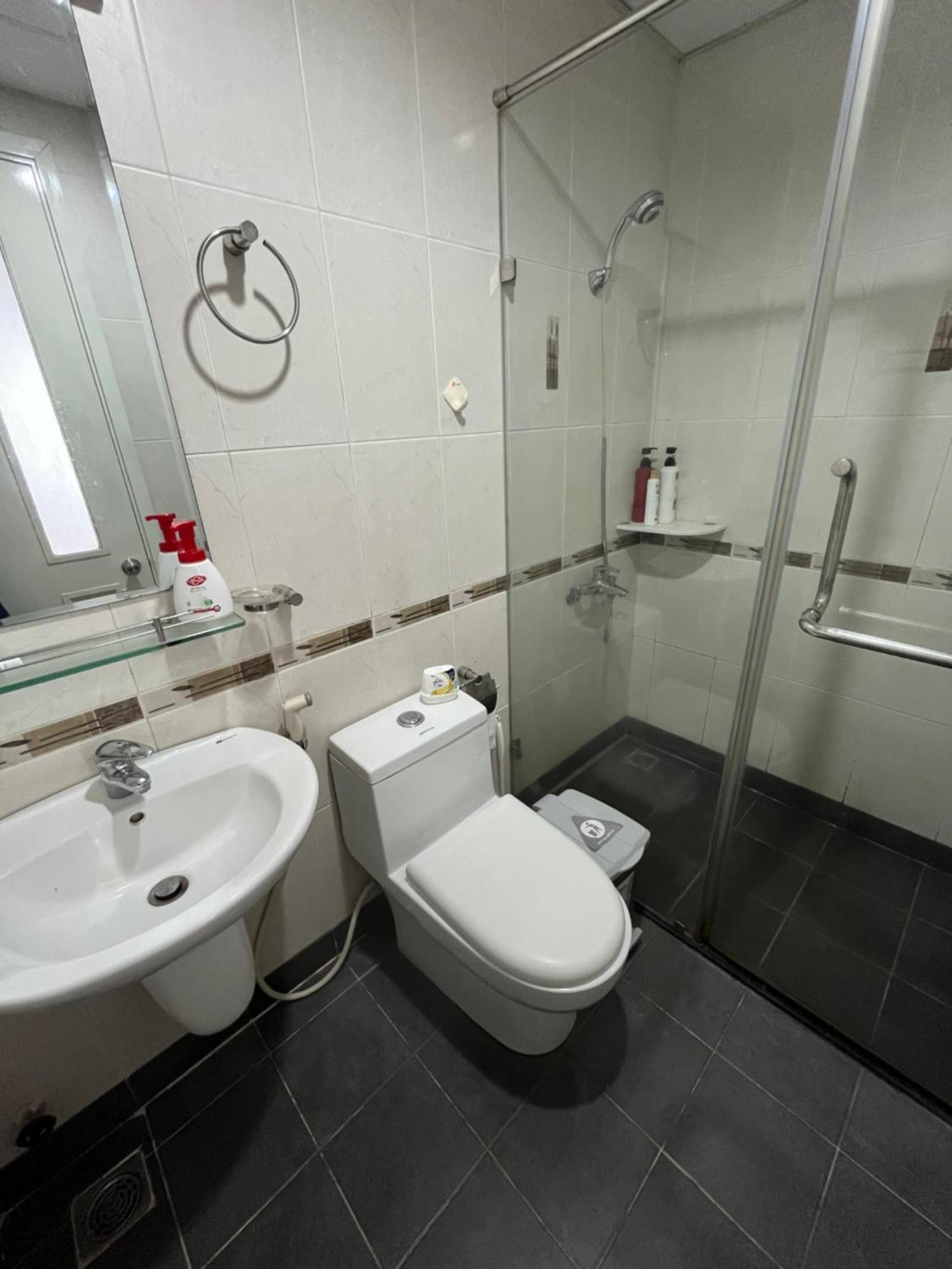 Apartment In District 1 - Apt Liberte Ho Şi Min Dış mekan fotoğraf