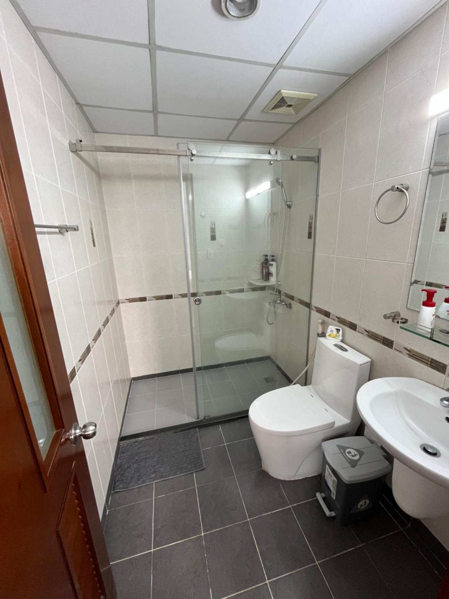 Apartment In District 1 - Apt Liberte Ho Şi Min Dış mekan fotoğraf