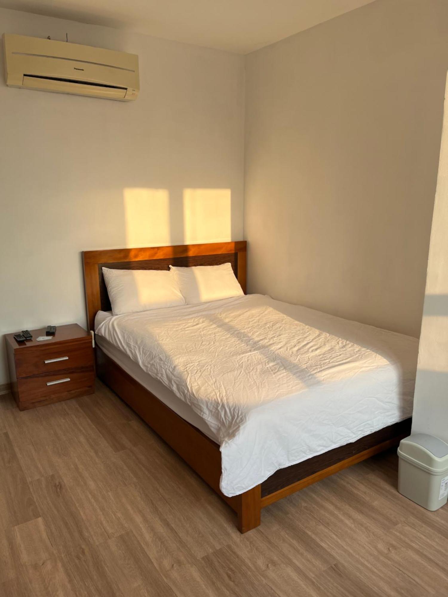 Apartment In District 1 - Apt Liberte Ho Şi Min Dış mekan fotoğraf